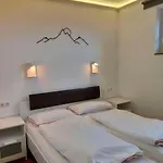 Daire Sagenstube Im Panoramic Hohegeiss 16 Etage Fahrstuhl Hoch Hinaus Im Harz *