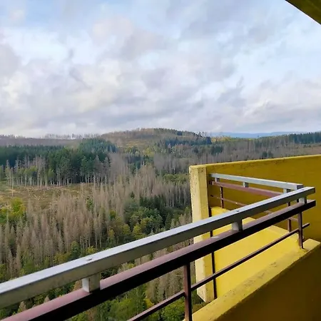 Daire Sagenstube Im Panoramic Hohegeiss 16 Etage Fahrstuhl Hoch Hinaus Im Harz Braunlage